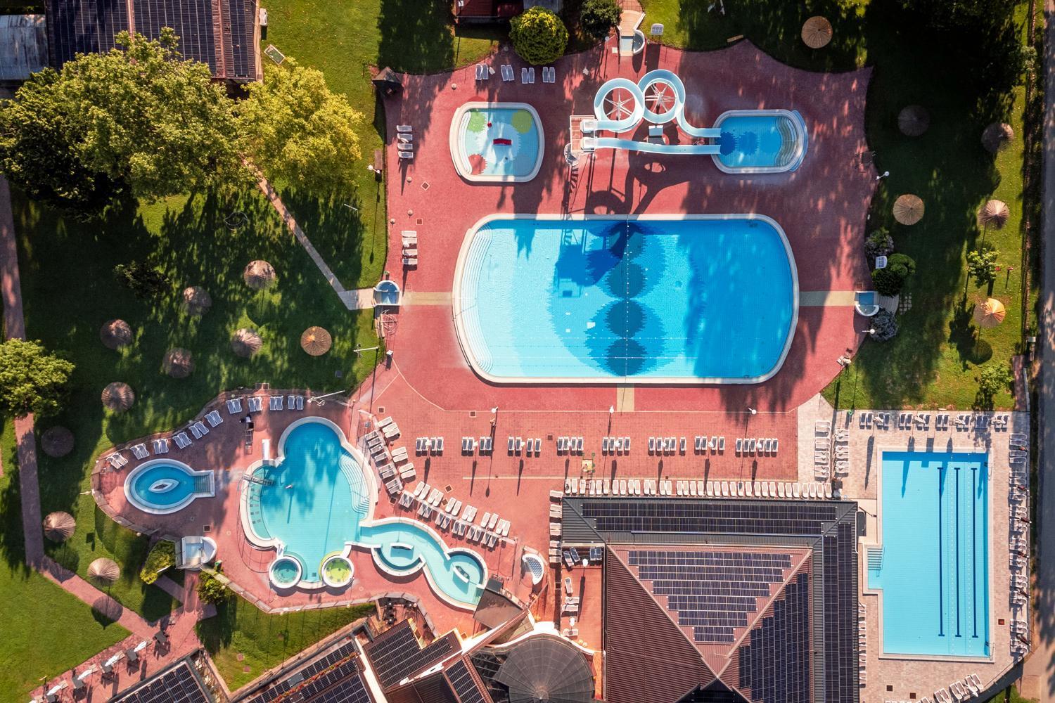 Terme Banovci - Hotel Zeleni Gaj Veržej Exterior foto